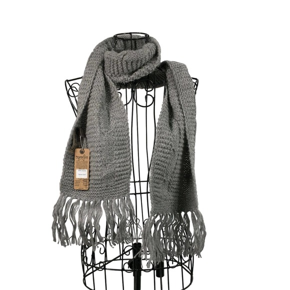 Peruvian Connection Trenza Knit Scarf Women's Size OS - Grey